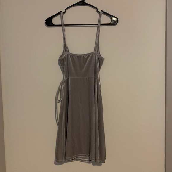 Cute velvet wrap dress. - Picture 2 of 4